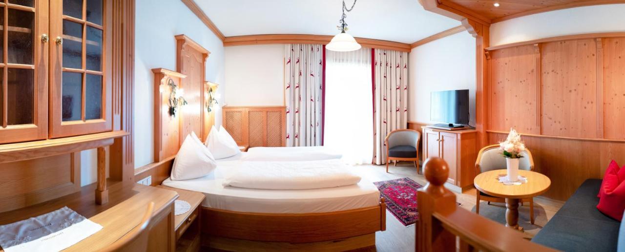 האוס Hotel Herrschaftstaverne מראה חיצוני תמונה