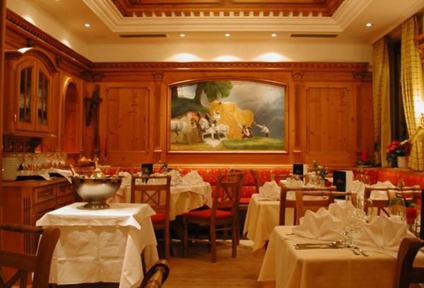 האוס Hotel Herrschaftstaverne מראה חיצוני תמונה